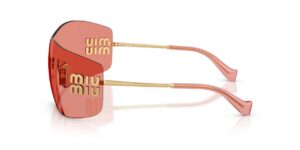 Miu Miu MU B53S 5AK20Y χρυσά γυαλιά ηλίου με κόκκινους φακούς καθρέφτη και ορθογώνιο σχήμα.