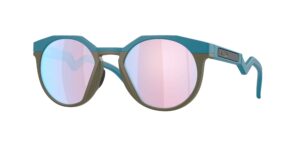 OAKLEY OO9242 924221 Hstn: Η φυσική γοητεία του Matte Balsam συναντά την τεχνολογία των Prizm Snow φακών.