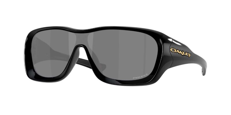 SPORT ανδρικά γυαλιά ηλίου OAKLEY OO9493 949301 De la salle με μαύρο γυαλιστερό κοκάλινο σκελετό και μαύρους Prizm φακούς.