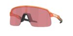 SPORT ανδρικά γυαλια ηλιου OAKLEY OO9496 949610 Sutro Lite S με ημιδιάφανο ginger κοκάλινο σκελετό και Prizm Dark Golf φακούς.