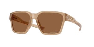 SPORT ανδρικά γυαλιά ηλίου OAKLEY OO9497 949707 Briza με γυαλιστερό σέπια κοκάλινο σκελετό και μπρονζέ Prizm φακούς.