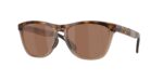 SPORT ανδρικά γυαλιά ηλίου OAKLEY OO9503 950302 Frogskins Range XL με σκελετό καφέ ταρταρούγα και μπεζ πολωτικούς Prizm φακούς.