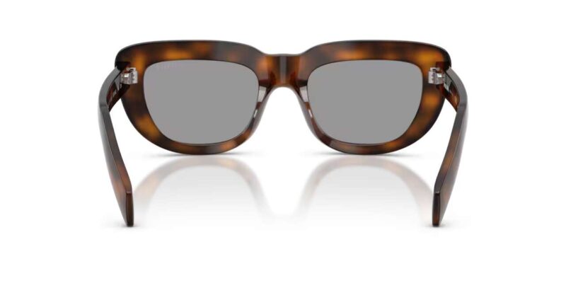 Γυαλιά ηλίου Prada PR D07S 20D50Q σκελετός Juniper Tortoise με γκρι φακό.