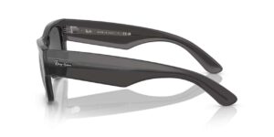 RAY-BAN RB0840S 1406B1 Mega wayfarer, unisex γυαλιά ηλίου με διαφανές μαύρο κοκάλινο σκελετό και σκούρους γκρι φακούς.