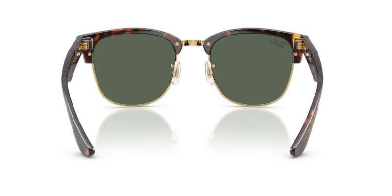 unisex γυαλιά ηλίου RAY-BAN RBR0504S 1359VR Clubmaster Reverse με Havana κοκάλινο σκελετό και σκούρους πράσινους φακούς.