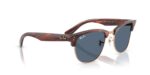unisex γυαλιά ηλίου RAY-BAN RBR0504S 13983A Clubmaster Reverse με ριγέ Havana πάνω σε ροζ χρυσό σκελετό και σκούρους μπλε φακούς.