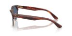 unisex γυαλιά ηλίου RAY-BAN RBR0504S 13983A Clubmaster Reverse με ριγέ Havana πάνω σε ροζ χρυσό σκελετό και σκούρους μπλε φακούς.