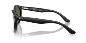 unisex γυαλιά ηλίου RAY-BAN RBR0505S 6677VR με μαύρο κοκάλινο σκελετό και σκούρους πράσινους φακούς.