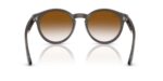 unisex γυαλιά ηλίου RAY-BAN RBR0505S 6707CB με διαφανή σκούρο γκρι κοκάλινο σκελετό και ντεγκραντέ καφέ φακούς.